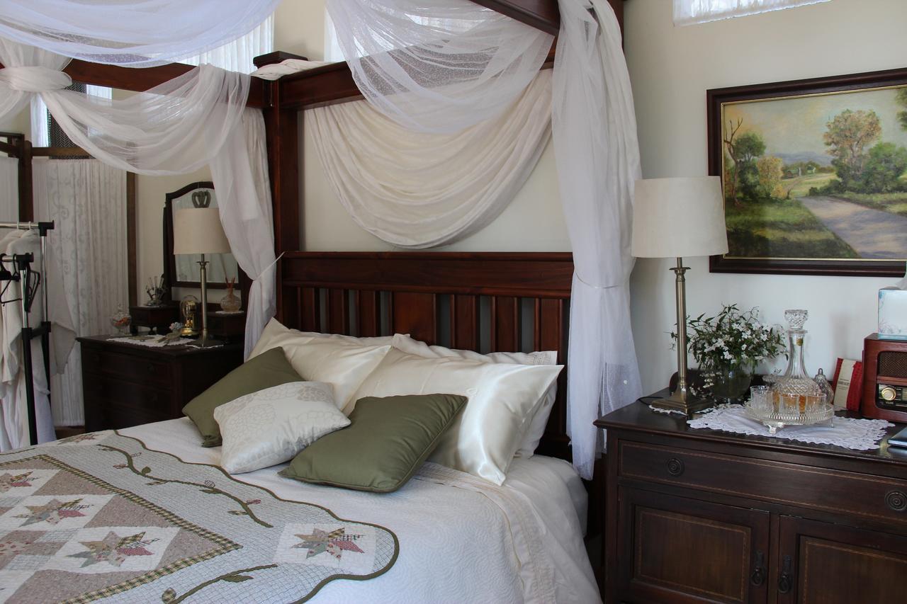 Whispering Pines Bed And Breakfast Collie 외부 사진